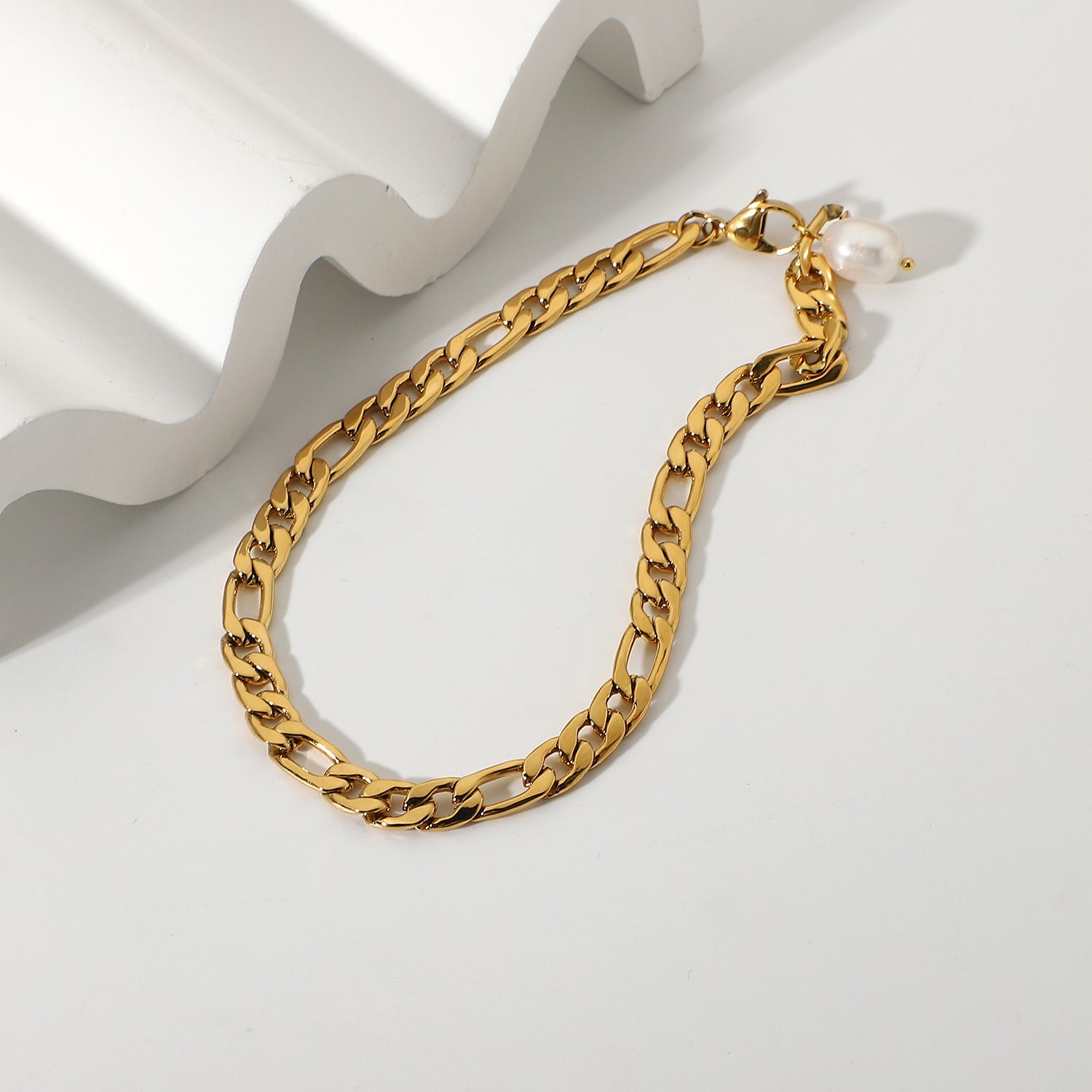GUINEVERE GOLD ANKLE CHAIN